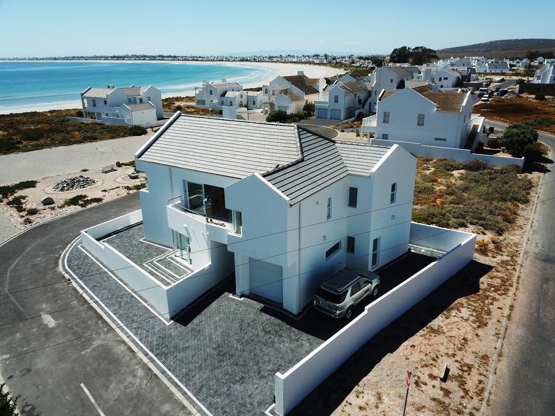 To Let 4 Bedroom Property for Rent in Flagship Western Cape